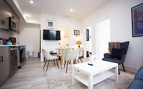 It'S A Corner Unit With Cool City Skyline Views!
